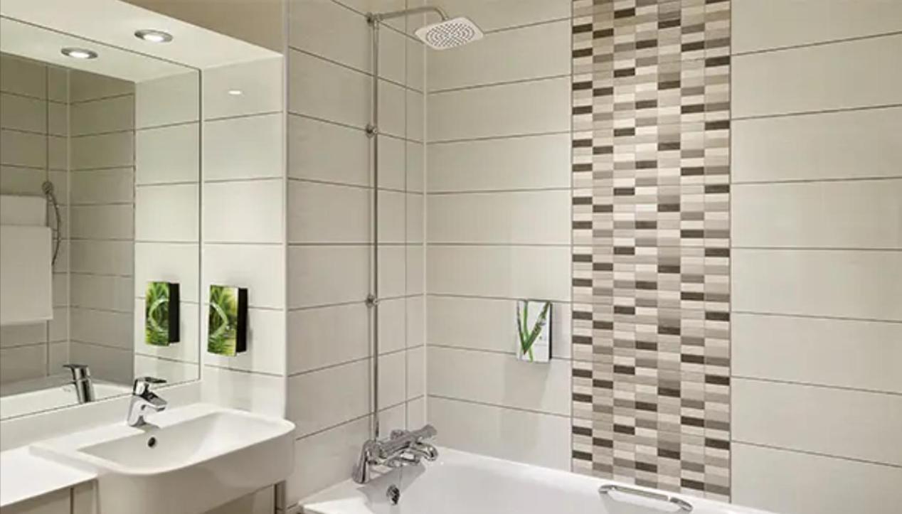 Modern Ensuite In Dorset Rise,